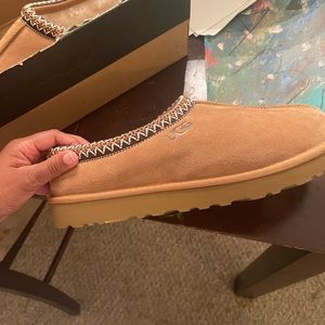 Ugg slippers